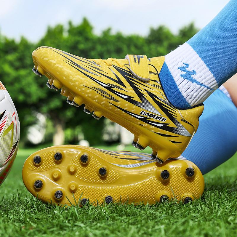 New Kid Professional Football Boots Soccer Shoes Match Boys Sports Shoes Comfortable Sneakers Match Outdoor Non-Slip Unisex