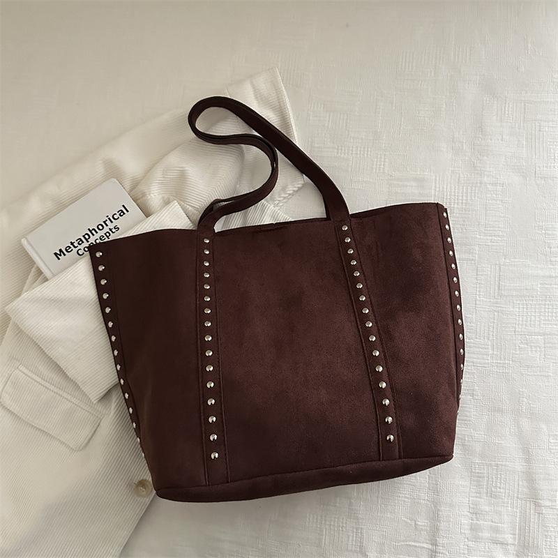 Vintage Rivet Decor Large Capacity Tote Shoulder Crossbody Underarm Handbag