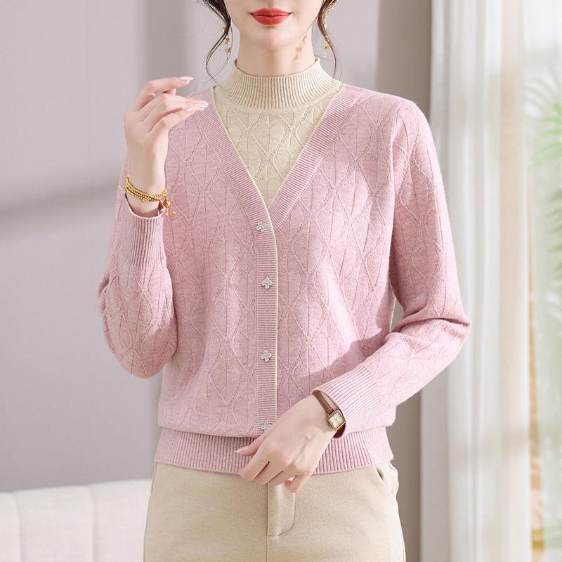 Women's Knit Pullover Sweater: Semi-High Neck, Two-Piece Look, Autumn/Winter Style for Middle-Aged.