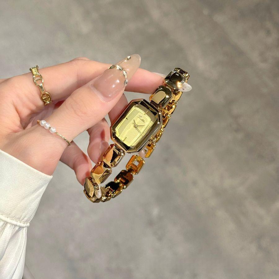 Small Sugar Cube Light Luxury Women s Office Worker Business Square Quartz Watch