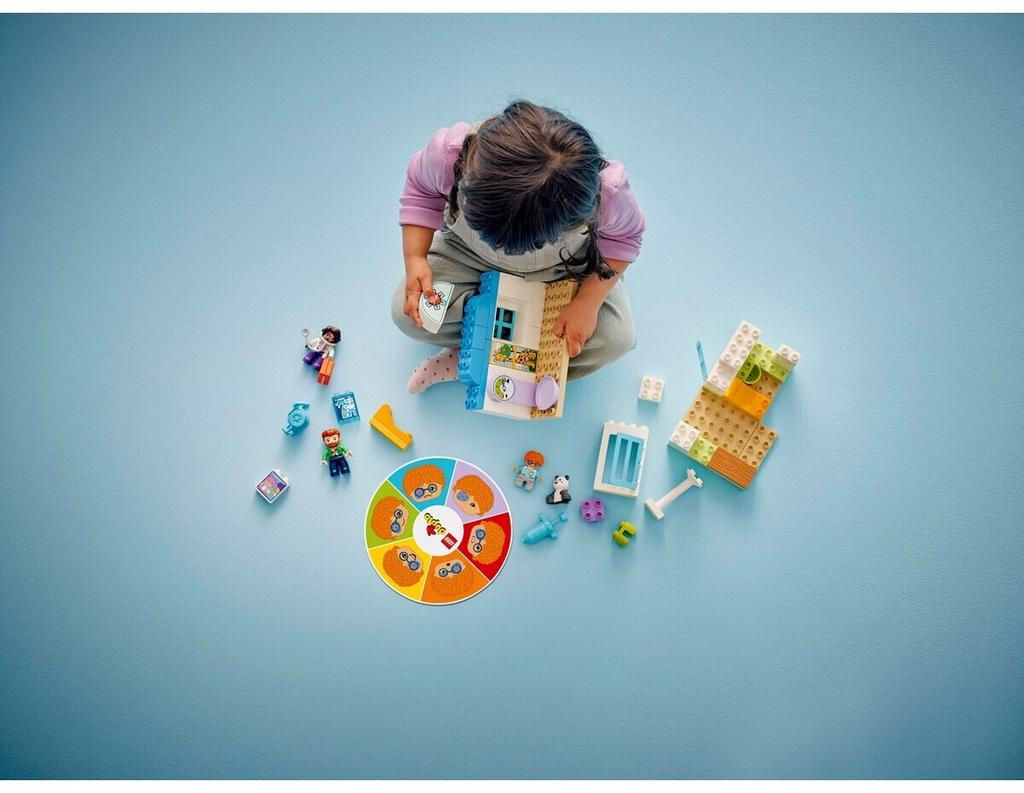 LEGO Duplo Constructor – First Visit To the Doctor (10449)