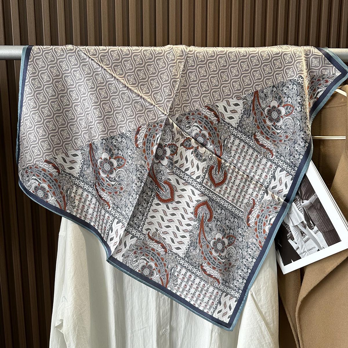 Fashion printed silk 70 square scarf women s summer sunscreen silk scarf high sense versatile temperament 100% mulberry silk scarf 65*65cm
