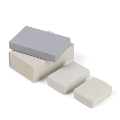 Componente electrice și electronice – Carcase pentru aparate electrice