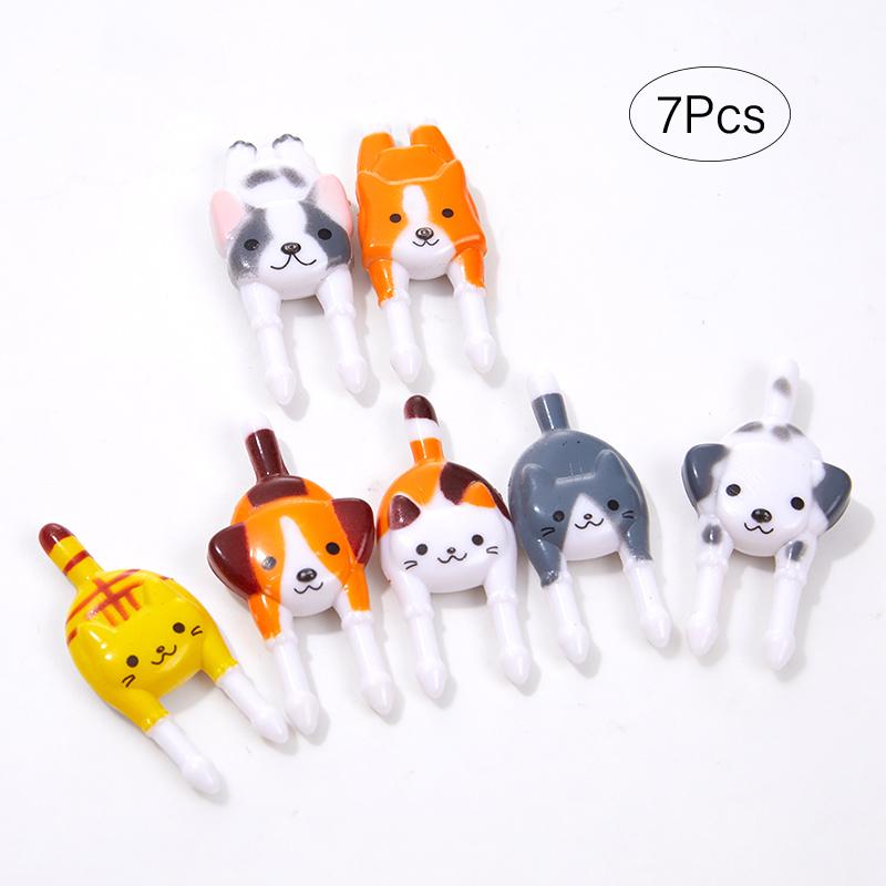 Cute Kids Fruit Picks Mini Fruit Forks Kid Bento Accessories Chopsticks Mini Children Snack Cake Dessert Food Pick Toothpick