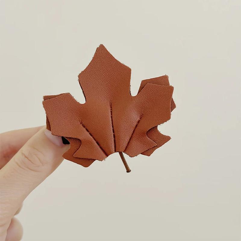 Maple Leaf Leather Duck Bill Clip Hairpin Women Disc Hair Broken Hair Side Clip Hair Clips For Girls Hairbows For Girls
