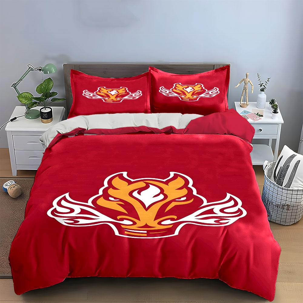 Flaming Red Beast Emblem Design Print Bedding Set Duvet Cover Pillowcases (1* Duvet Cover 2* Pillowcases Do Not Include Comforter)