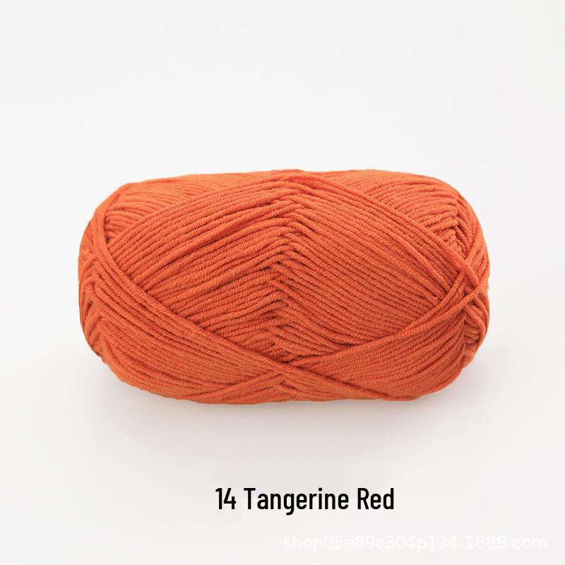 Xue Feier 4-Ply Cute Doll Milk Cotton Combed Yarn for Crochet and Knitted Bags