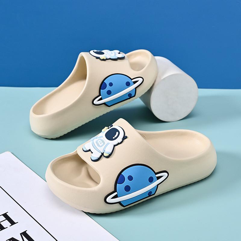 And Fashionable Breathable Childrens Outdoor Slippers With Nonslip Eva Sole Summer For