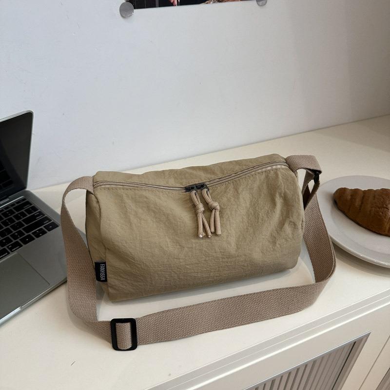 New messenger bag style street trend women's shoulder bag minimalist style commuter pillow bag