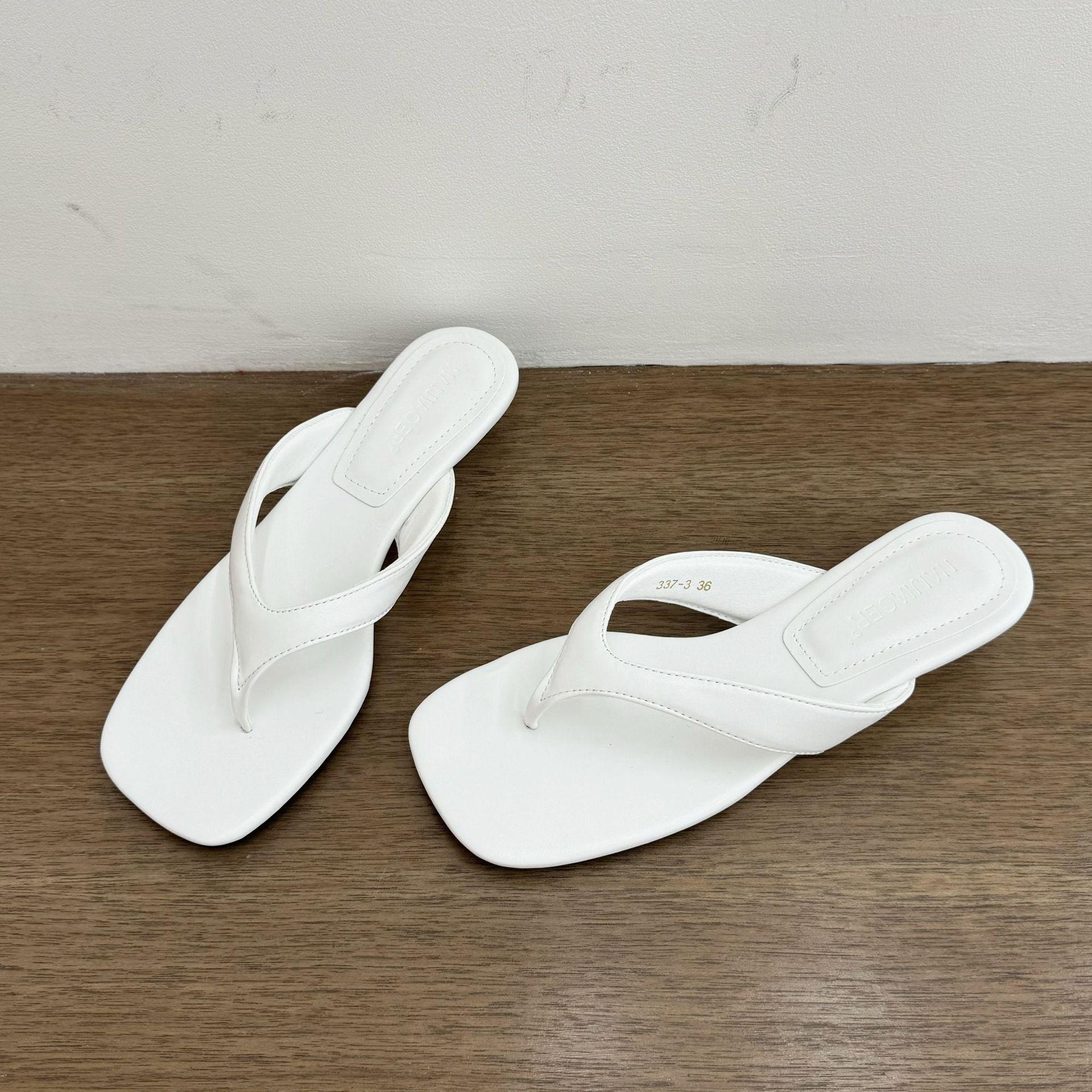 Women s Slippers Outside Slope Heel Flip Flops Summer Outside 2026 New Minimalist Toe Wedge Sandals Women Sandalias 35 белый