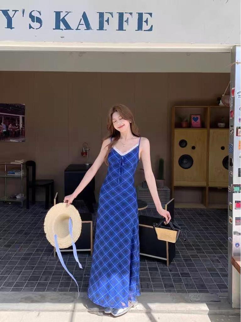 Women's Blue Plaid V-Neck Summer Dress - Hip-Hugging, Slim Waist, Open Back, Long Skirt