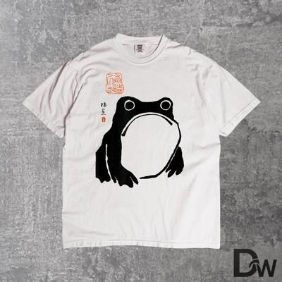 Mürrischer Frosch Japanische Tinte, Traditionelles Kunst Humor T-Shirt, Wütender Frosch Grafik-T-Shirt, Frosch-Shirt im Ukiyo-e-Stil, Lustiges Frosch-Meme-T-Shirt