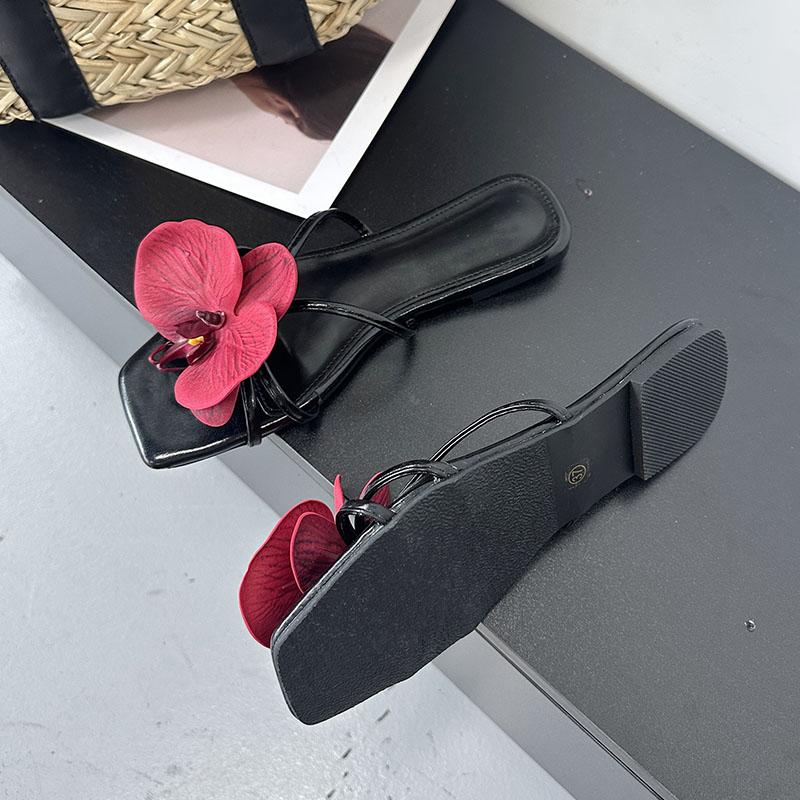 Fashion Big Size 43 Summer Beach Women Flats Slippers Shoes Square Toe Fashion Flower Ladies Flats Slippers Female Slides Sandals Shoes