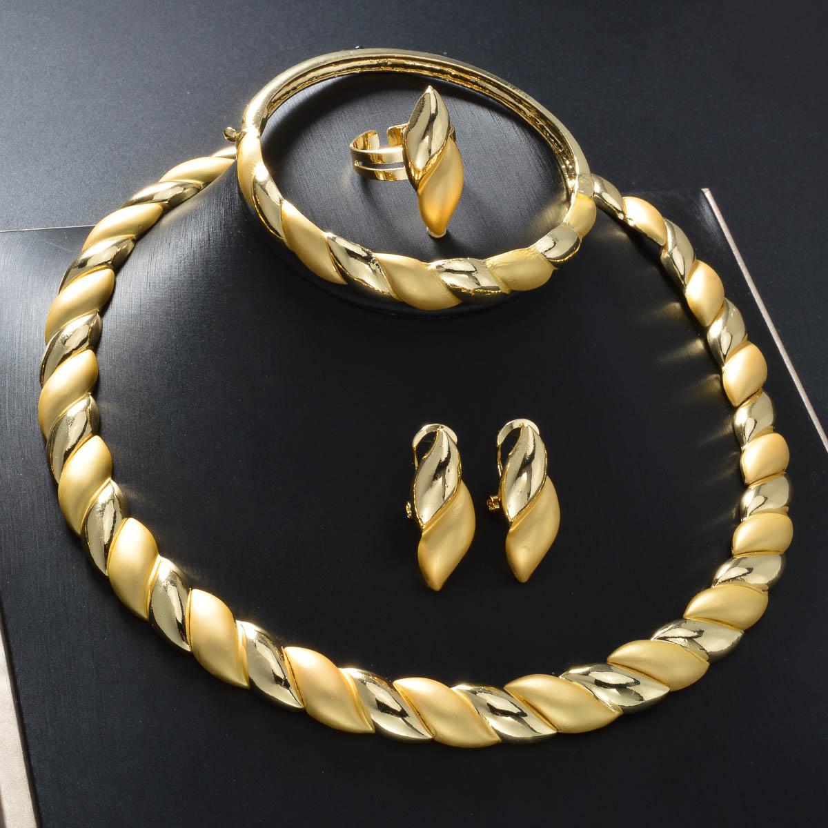 

charmoment Hot Selling Women s Jewelry Set Luxury Classic Italian Bridal Wedding Zircon Necklace Earrings Ring Bracelet Set