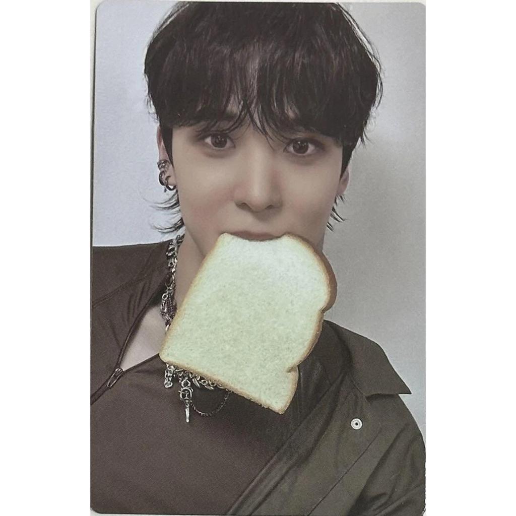 ATEEZ THE WORLD EP.2:OUTLAW A / DENÍK / JEDNOTKA DENÍKU / Z ver. OFICIÁLNÍ FOTOKARTA