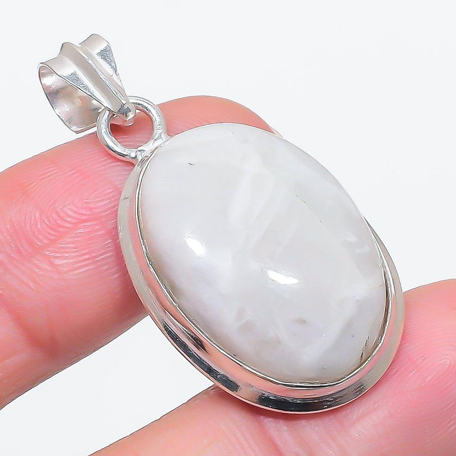 

Натуральный лунный камень драгоценный камень 925 стерлинговое серебро ювелирное изделие кулон 1.69 Y2n41