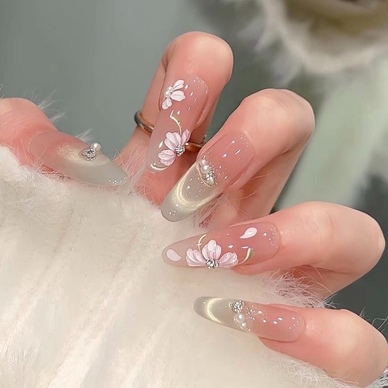 Wearable Sweet Cute High-End Handmade Nail Art Tips False Nails