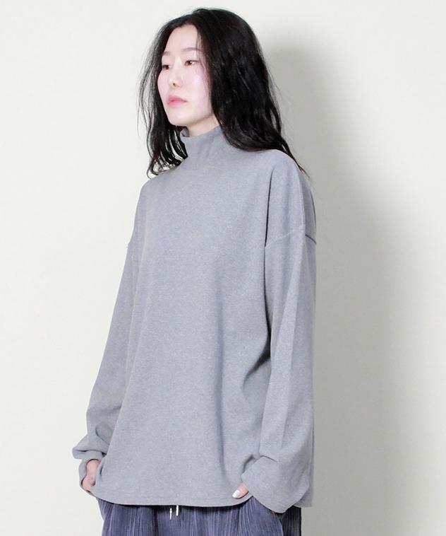 Deumakeu Mock Neckline Boxy Fit T-Shirt Gray