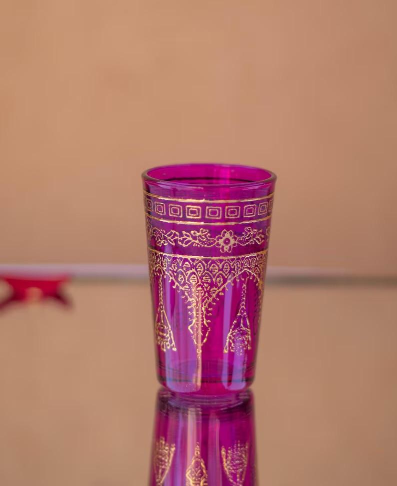 Marocké vícebarevné sklenice na čaj – 180 ml (6.3 FL OZ) – Ručně malované, sada 6 kusů – Ideální pro svíčky, párty výslužky nebo dekorativní vázy