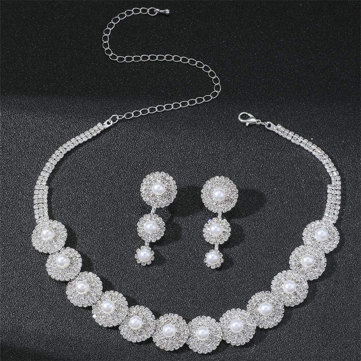 

Роскошный супер блестящий набор из двух предметов: ожерелье и серьги со стразами