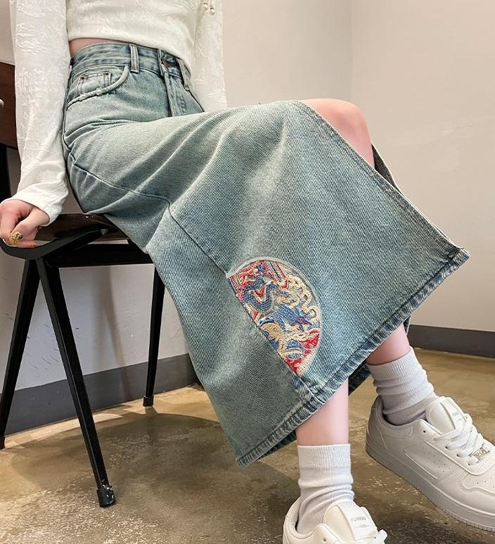 

Джинсовая юбка женская с высокой талией и разрезом А-силуэта джинсовая юбка средней длины вышитые ковбойские юбки M синий