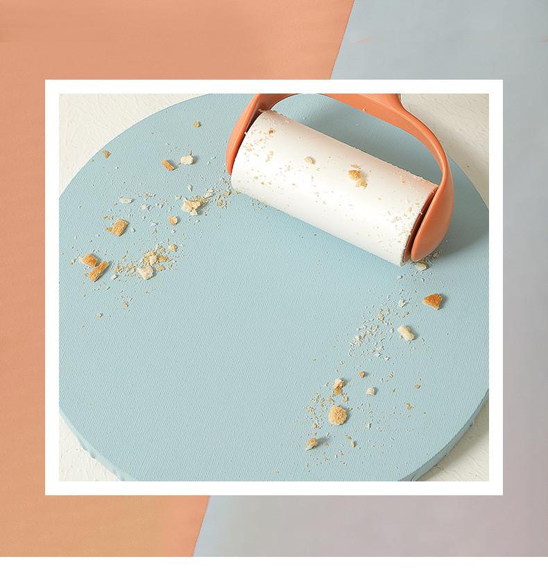 Modern Minimalist Lint Roller With Removable Sticky Sheets For Clothes Cleaning