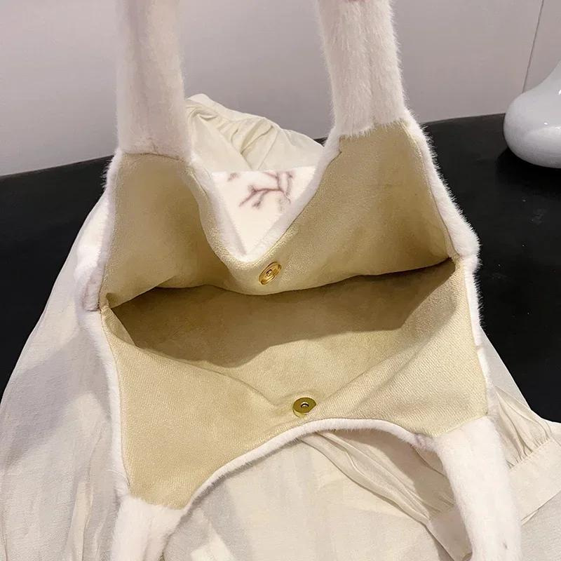 New Chinese Style Light Bag  Autumn Leather Embroidered High-capacity Versatile Single Shoulder Bag