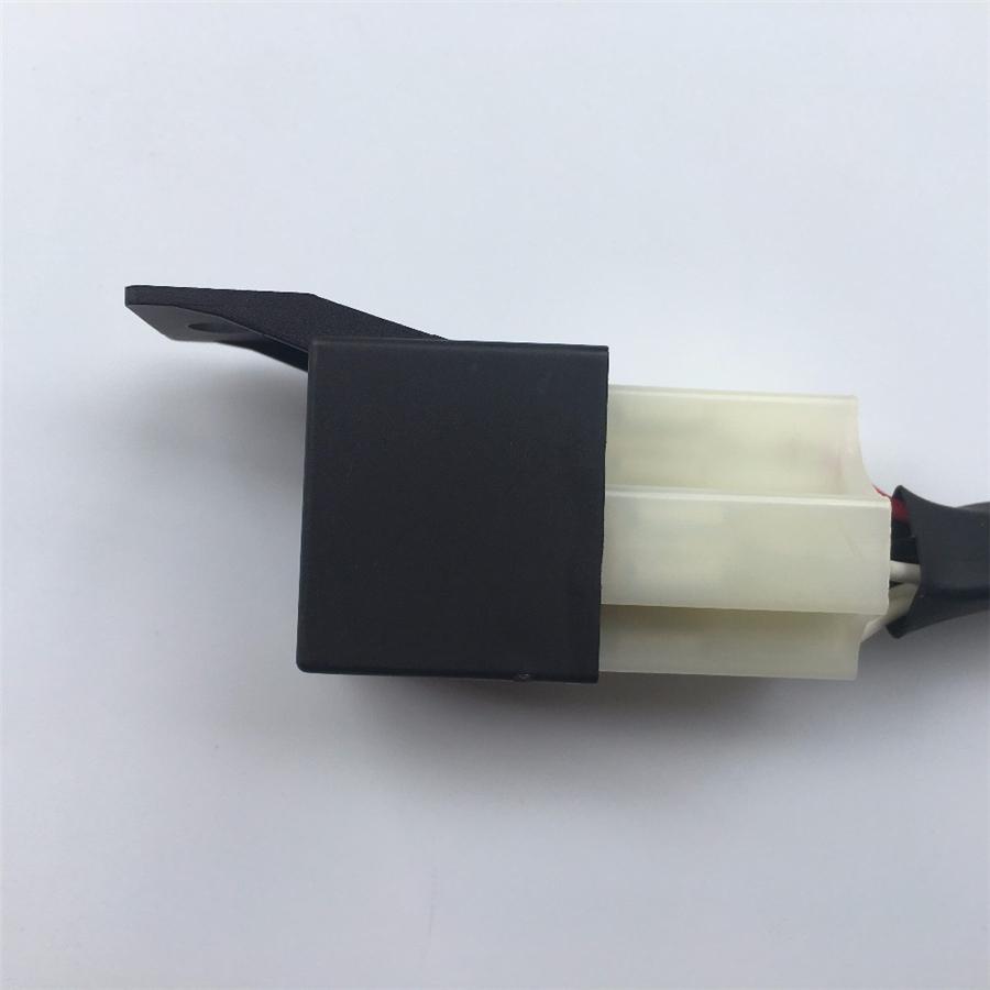 1 X Universal Waterproof Motorcycle ATV Seat Heated Cushion Carbon Fiber Pad 25W