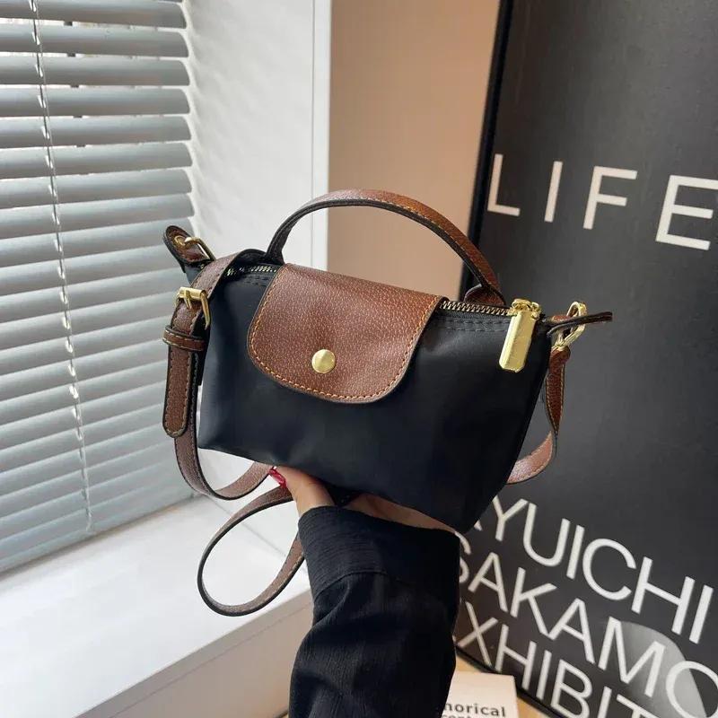 Borse con Conchiglie di Alta Qualità per Donna 2024 Marca Borsa a Spalla Borse di Lusso e Borse a Mano Borsa a Tracolla di Designer Piccola Borsa a Sella Carina