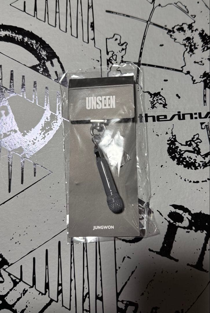 [USED] ENHYPEN unseen microphone key ring Jungwon
