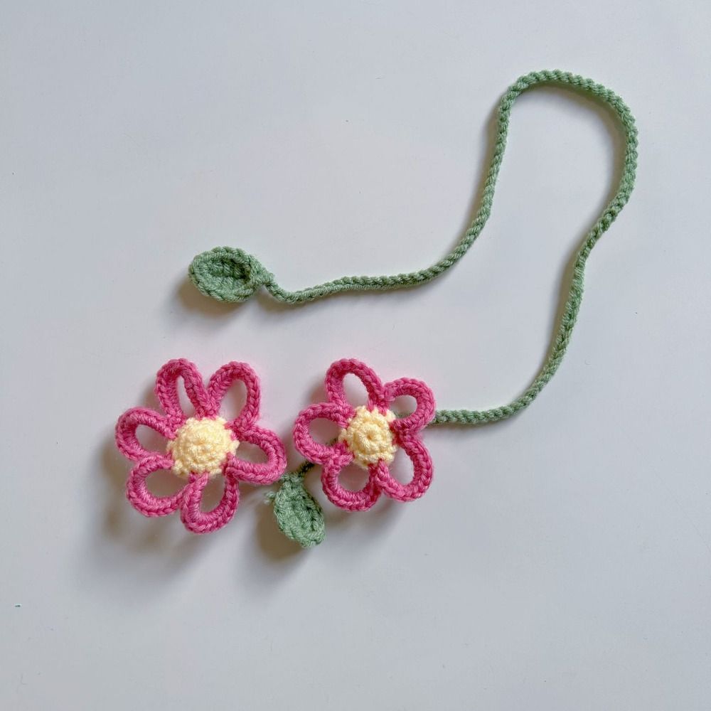 Daisy Flower Knitted Bookmark Unique Crochet Book Marker Creative Floral Pendants  Perfect Gift