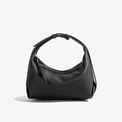 Large-capacity Crossbody Bag Fashionable and Casual Tote Bag Versatile and Exquisite Underarm Bag
