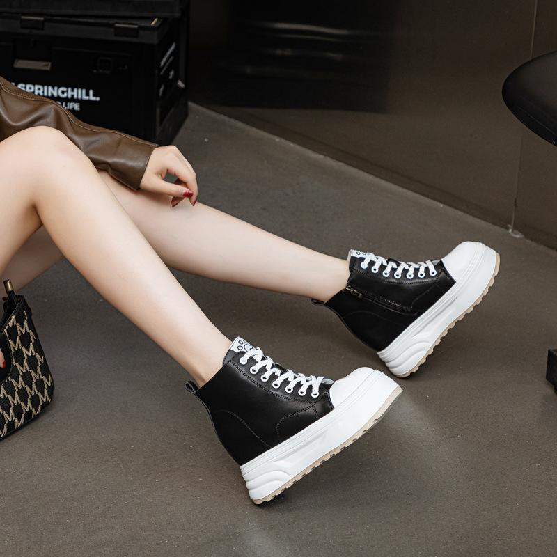 High-top shoes women's autumn and winter 2025 new little white shoes platform-soled lace-up short boots women's fashion solid color simple women's sho