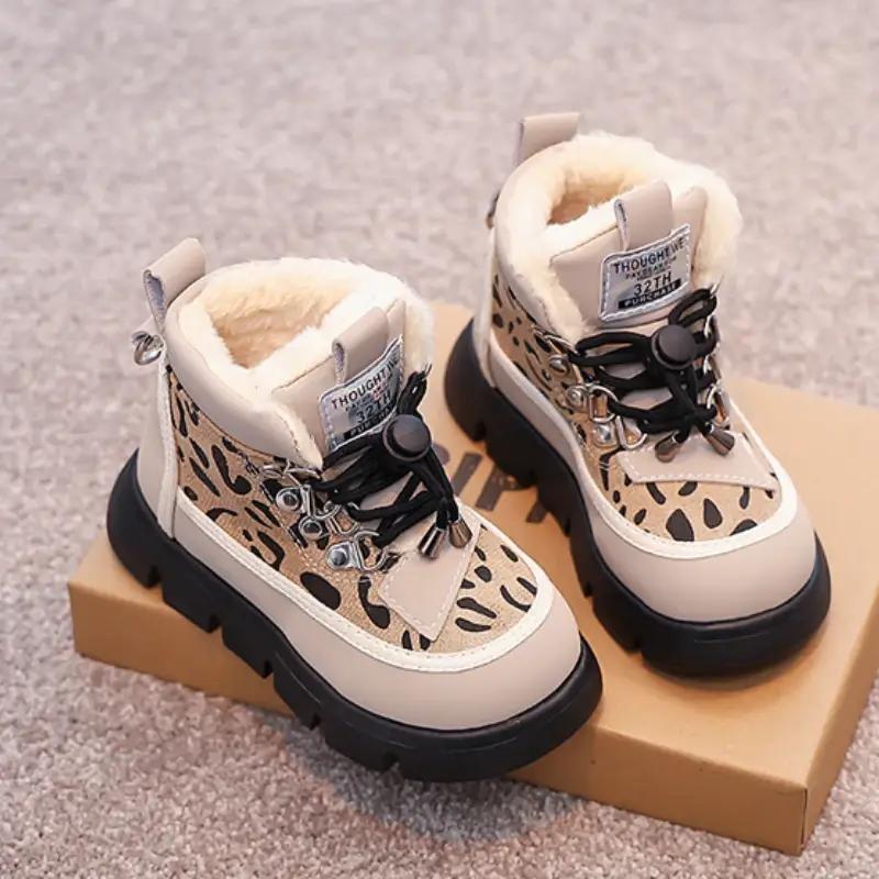 Warm Girl Boots Plush Anti Slip Winter Boot Casual Versatile Snow Boots Trendy Classic Girl Shoe Thick Soled Comfort Cotton Boot