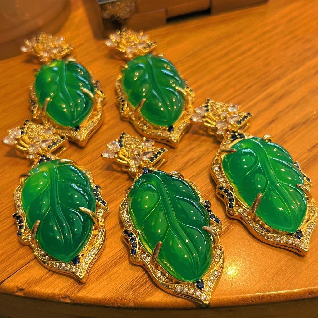Full Green Yang Green Natural Agate Green Chalcedony Pendant Female, Real Shot Fidelity