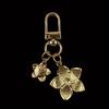 Alloy Sakura Flower Keychain Graceful Floral Design with Tag Suitable for Bag Charm Car Keys Couples Birthday & Holiday Gifts Pink Gifts