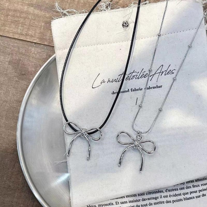 Bowknot Pendant Sweater Necklace Charm Women Girl Choker Summer Fashion Simple Geometric Clavicle Chain Party Jewelry