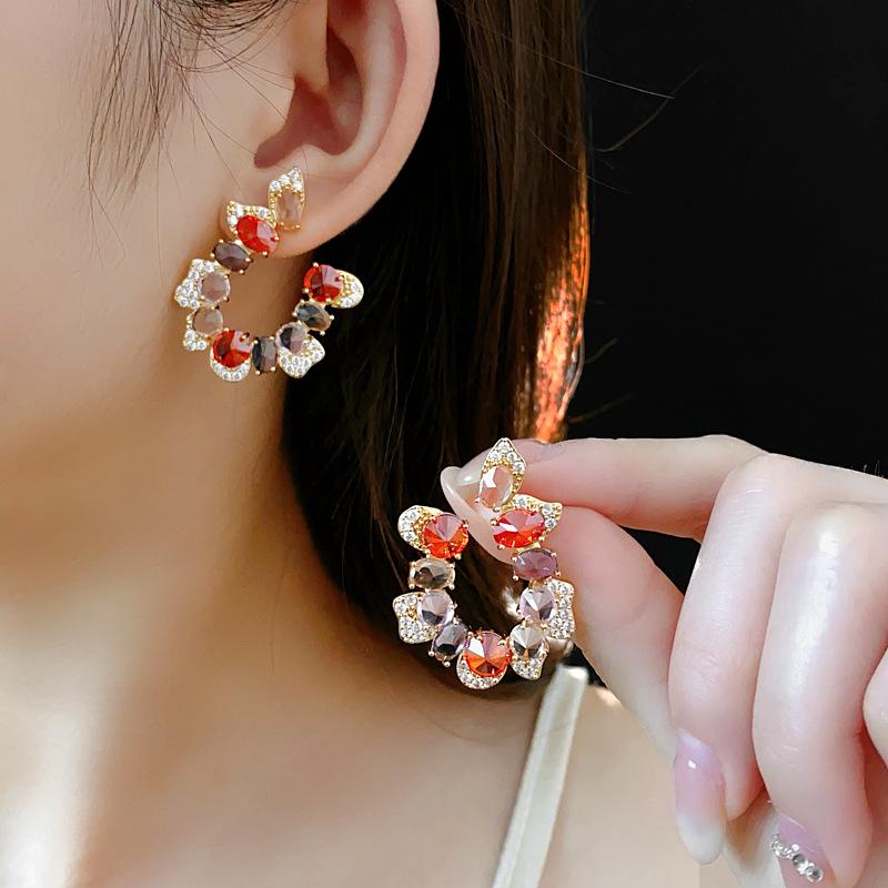 Shiny Colorful Zircon Rhinestones Stud Earrings For Women Temperament Irregular Round Earrings Female Party Ear Jewelry Gifts K-