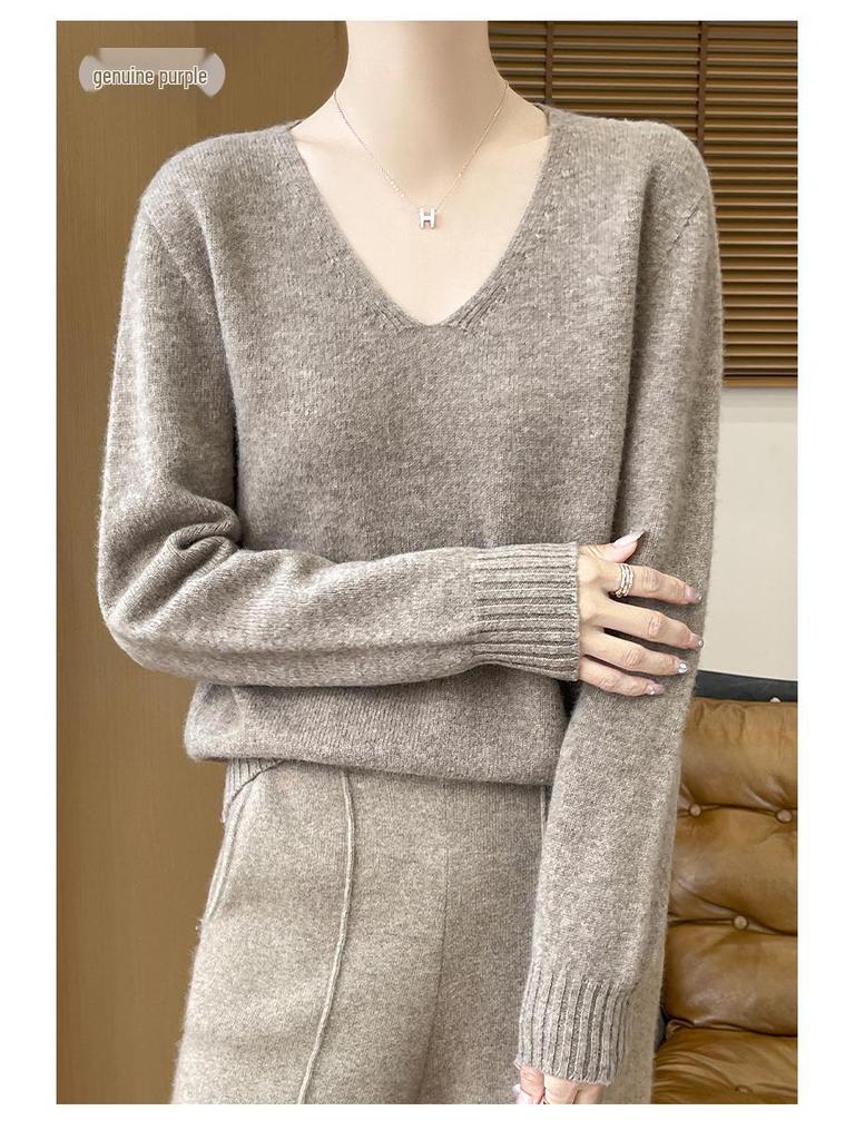 Minimalist 100% Wool V-Neck Sweater: Seamless, Solid Color, Long Sleeve, New Women's Knit