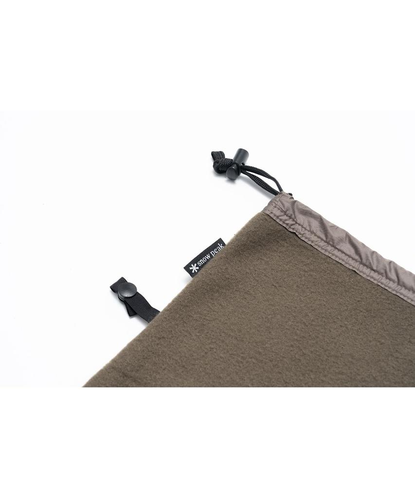 Snow Peak Offton Warm Adapter Sleeping Bag Shelf Envelope Type for Disaster and Cold Weather Ideal for Camping and Outdoor Activities BD-066