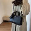 Women's Bag New stylish portable work Travel large capacity Simple and versatile style bag