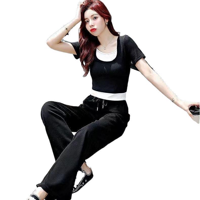 Spring/Summer T-shirt & Slim Waist-Cinch Pants Set - Tummy-Covering, Age-Reducing, Fashionable Two-Piece Sportswear