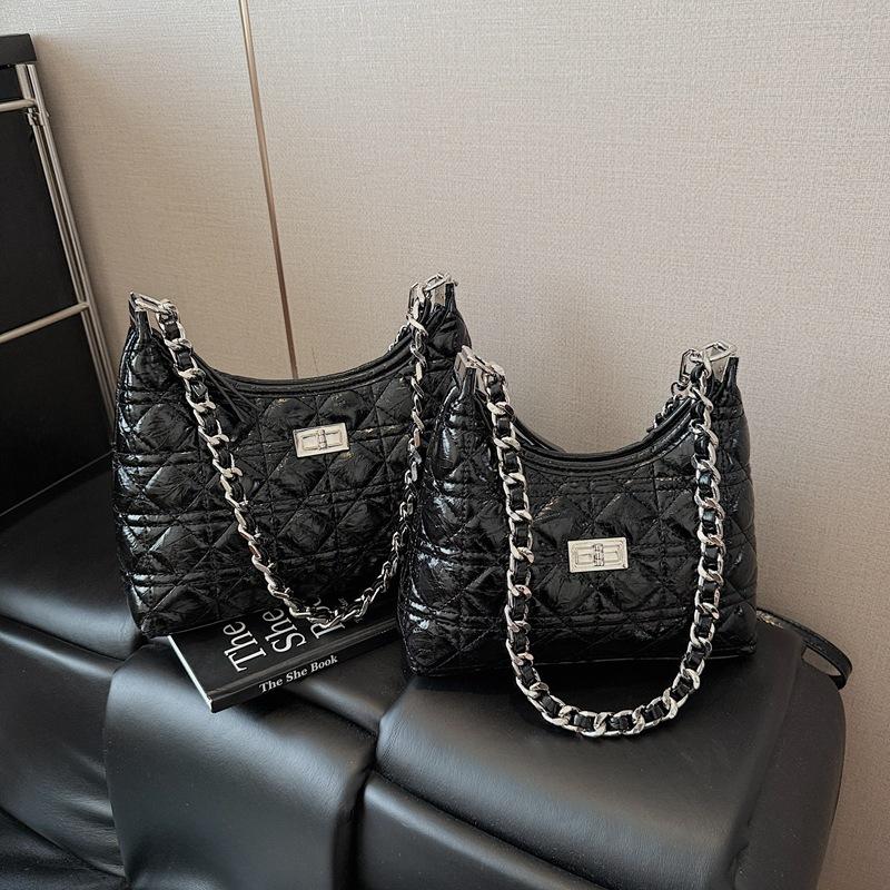 Rhombus chain bag women's summer 2025 new casual foreign niche design versatile single shoulder crossbody armpit bag