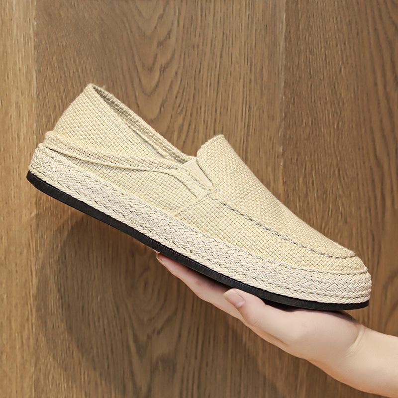 

Canvas men s shoes summer breathable 2025 new old Beijing cloth shoes men s casual versatile non-slip deodorant soft baseplate shoes 39