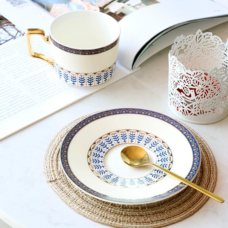 Fine Bone China Coffee Cup and Saucer with Spoon, Light Luxury Exquisite White Porcelain Tea Cup with Gold Trim ,270ml,1 Set