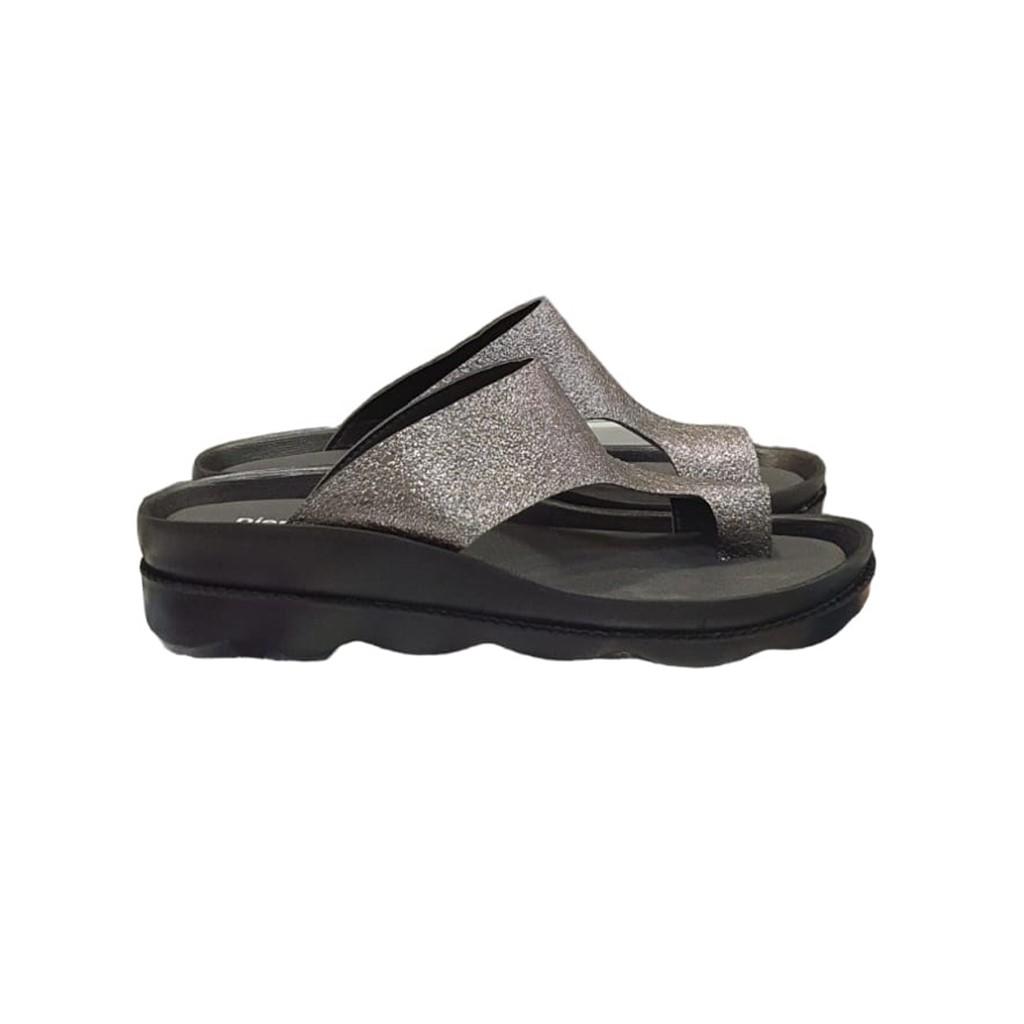 Pierre Cardin Top Glossy Anatomical Flip-Flops Women's Slippers