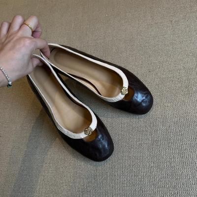 Versione in pelle di pecora~ scarpe basse Mary Jane da donna a punta tonda, con bocca bassa, stile retrò, fiore di camelia~