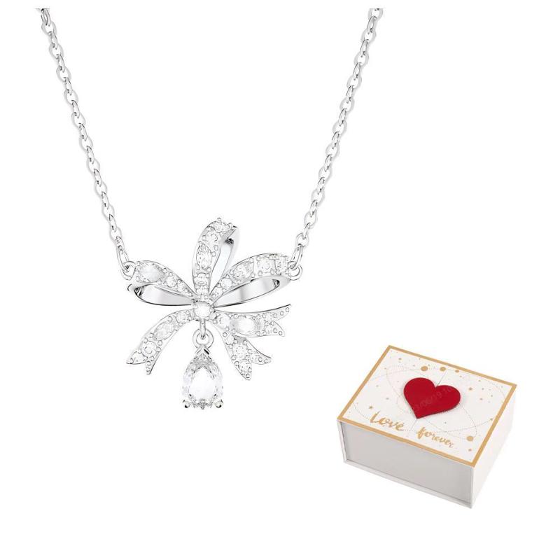 Swarovski Hyperbola Necklaces Womens F ( Fits All)-white gift box