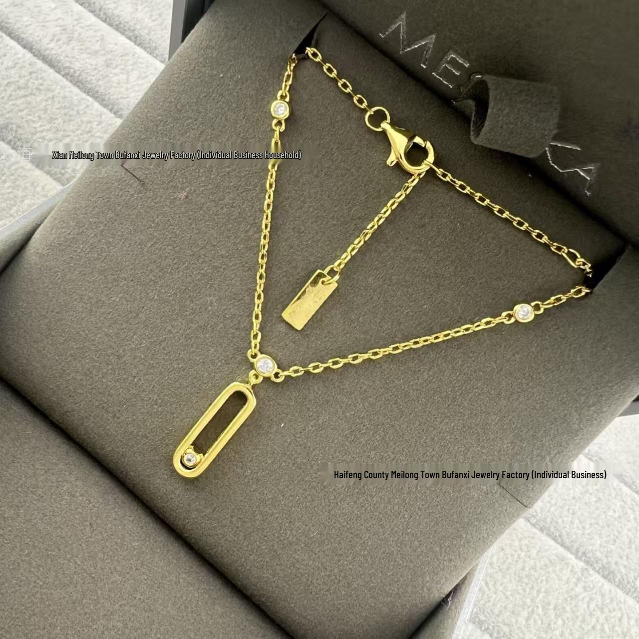 

Messi s Family Water Bubble Necklace: Exquisite Short Clavicle Chain for Women’s Fashion. золотий