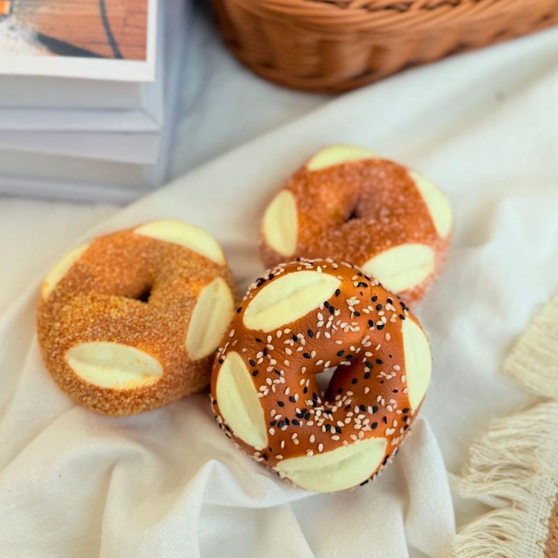 Simulation Pretzel Squishy Toys Slow Rising Rebound Squeeze Toy Anti Stress Relief Toys For Kids Adults Desktop Decor